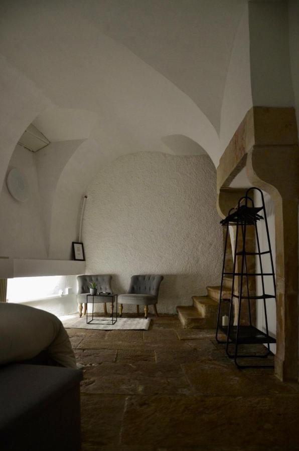 Le Souplex Des Ducs Apartment ดีจอง ภายนอก รูปภาพ